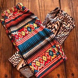 Set of patterned leggings